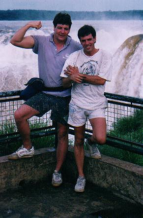32 Devil's Throat - Iguaçu Falls