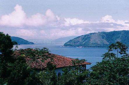 10 Coast south of Parati
